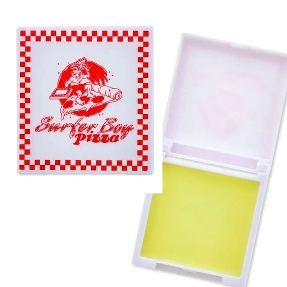 Netflix STRANGER THINGS MakeUp Brushes And Lipgloss Set NWT - Picture 5 of 14